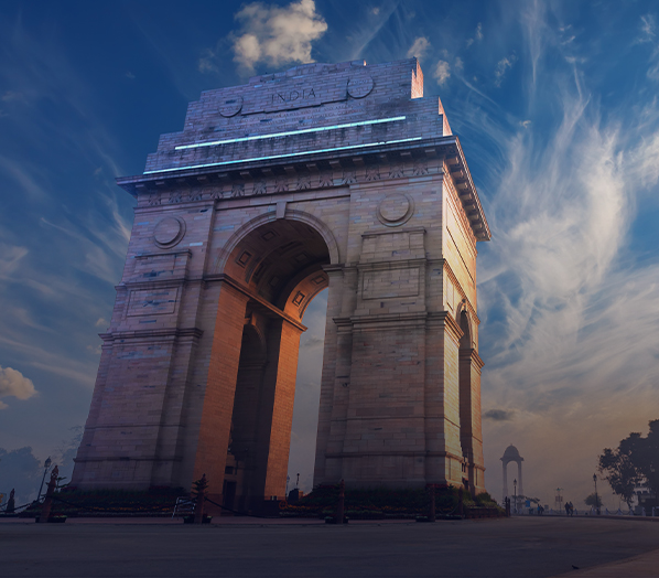 A pillar like with attached three radars with two cameras on this in brown and copper colour.